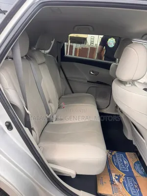 Toyota Venza 2013 Silver