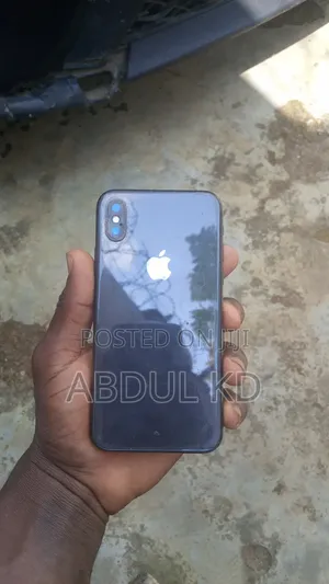Apple iPhone X 64 GB Black