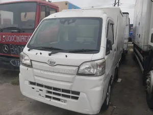 Suzuki APV Minibus 2022 White