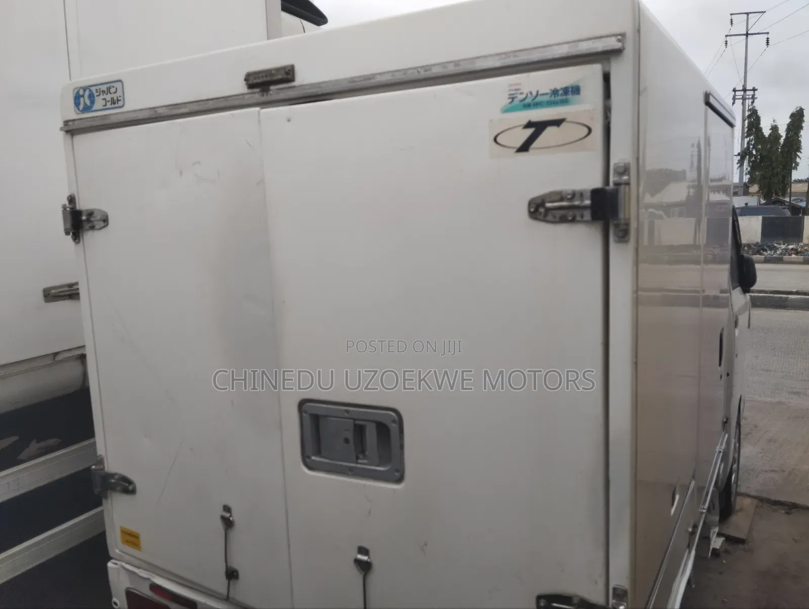 Suzuki APV Minibus 2022 White