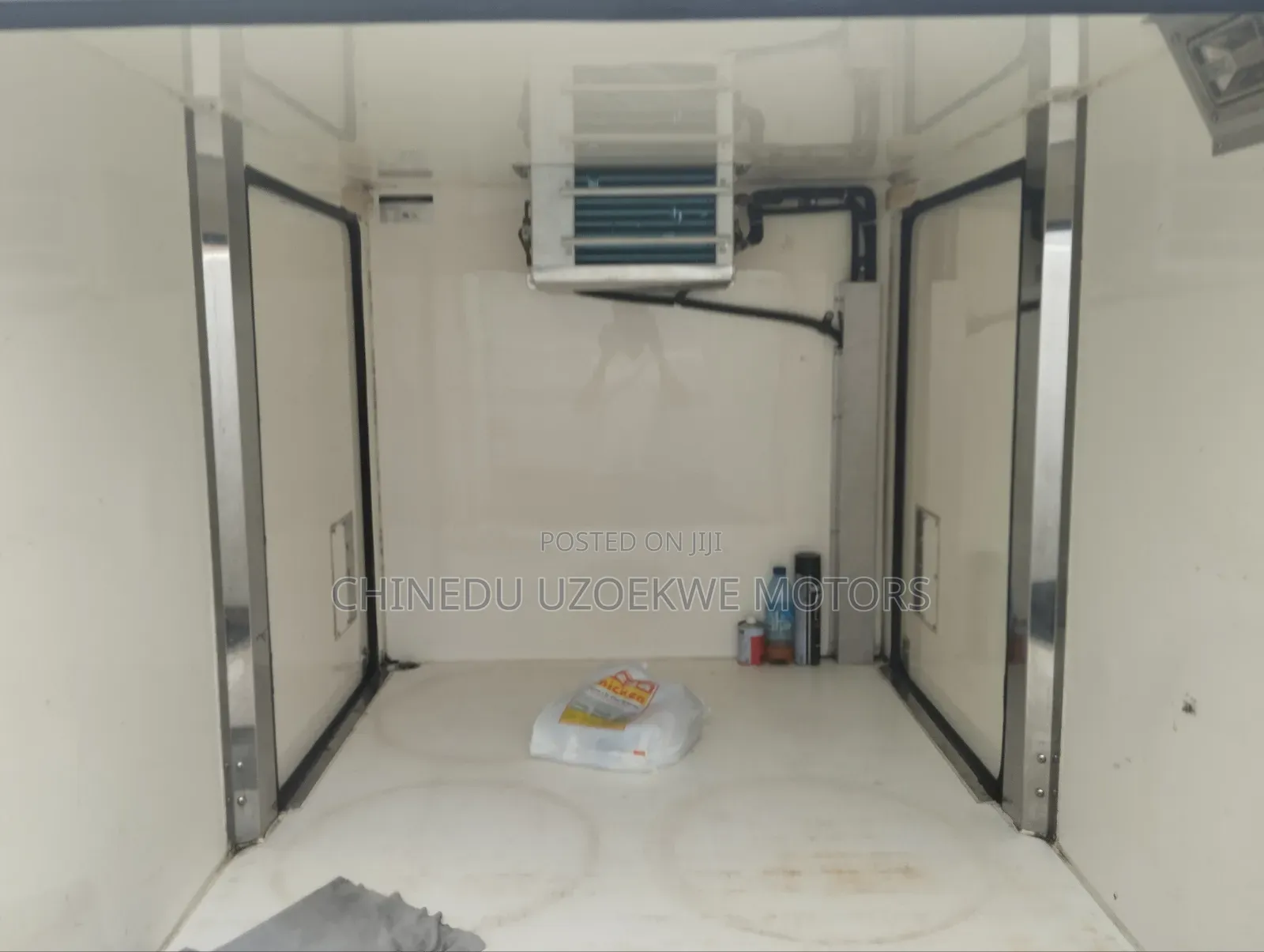 Suzuki APV Minibus 2022 White
