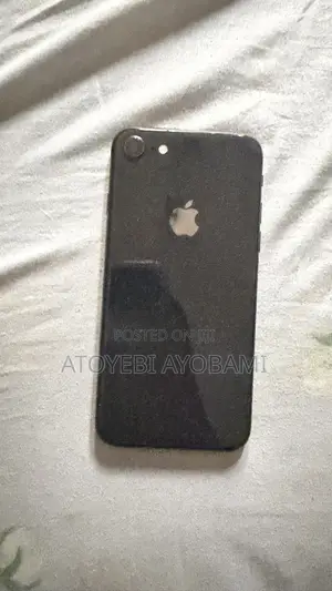 Apple iPhone 8 128 GB Black