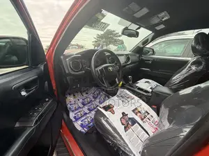Toyota Tacoma 2019 Red