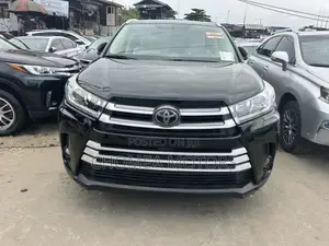 Toyota Highlander 2016 Black