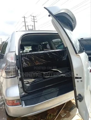 Lexus GX 2016 Silver