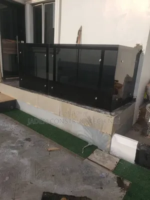 Black Frame Glass Railingi