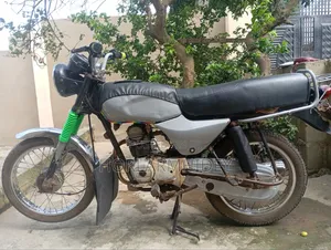 Bajaj Boxer 100 2020 Gray