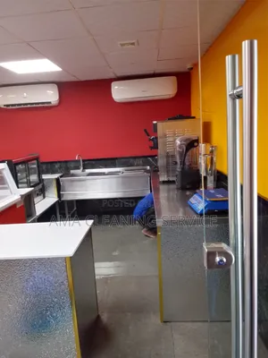 Restaurant Deep Cleaning 