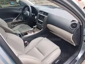 Lexus IS 2009 Silver