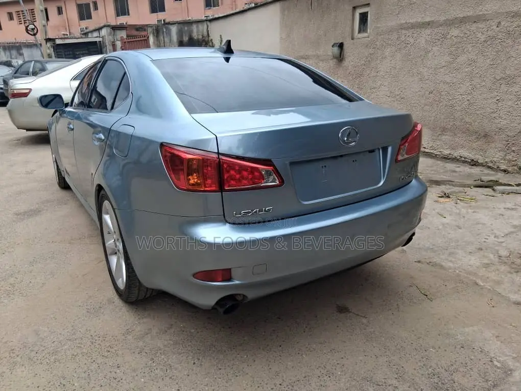 Lexus IS 2009 Silver