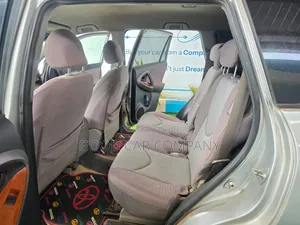 Toyota RAV4 2006 Silver