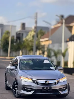 Honda Accord 2017 Silver