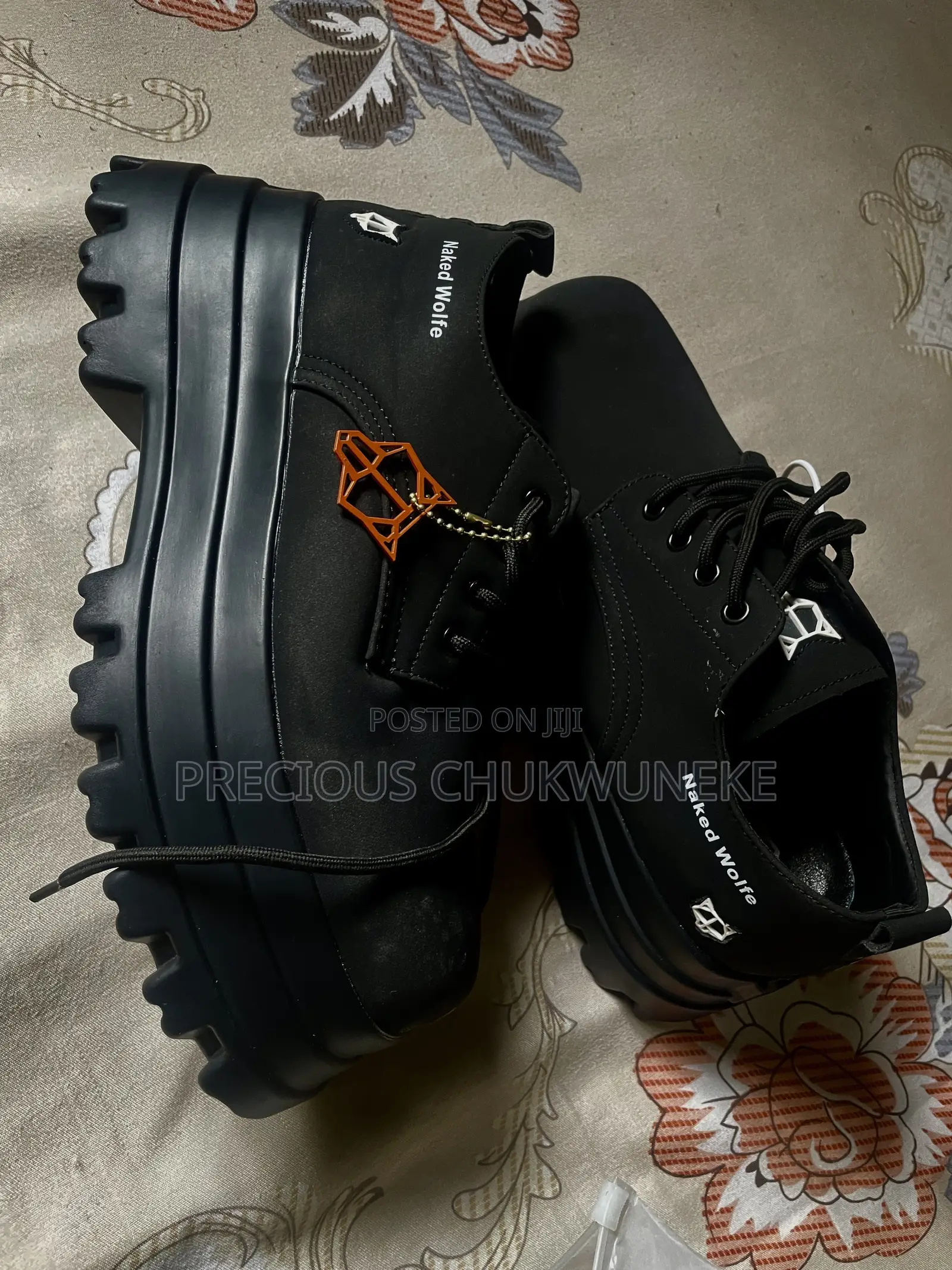 High Sole Naked Wolf Shoe