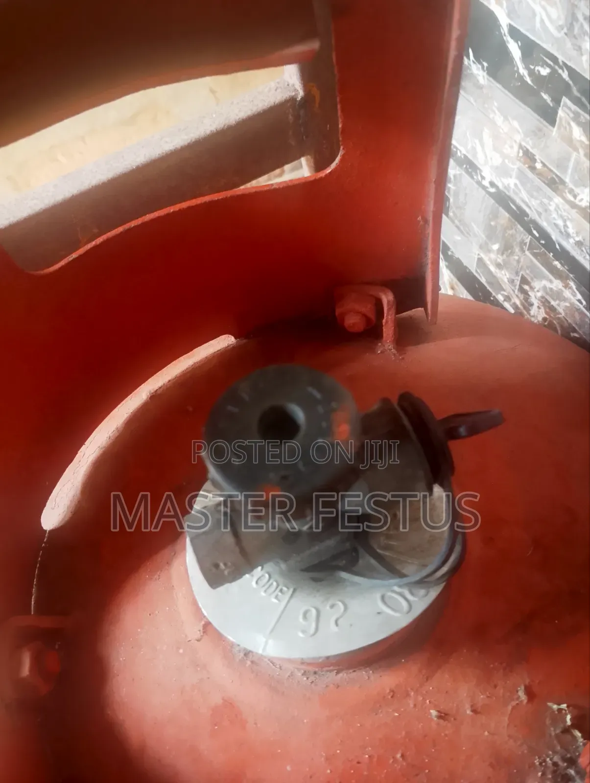 Gas Cylinder