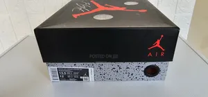 Jordan 4 Retro Off White Sail.