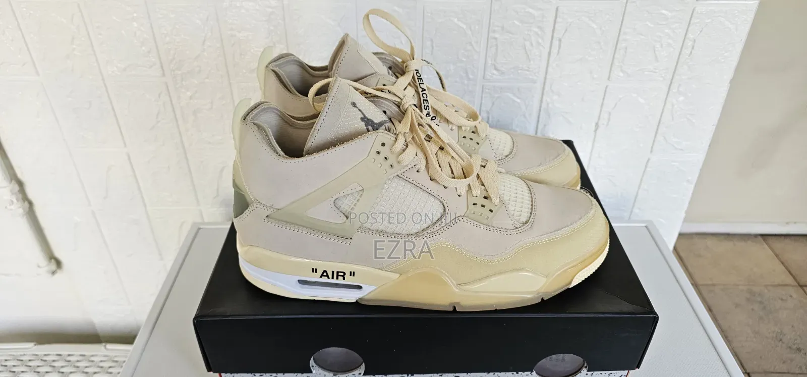 Jordan 4 Retro Off White Sail.
