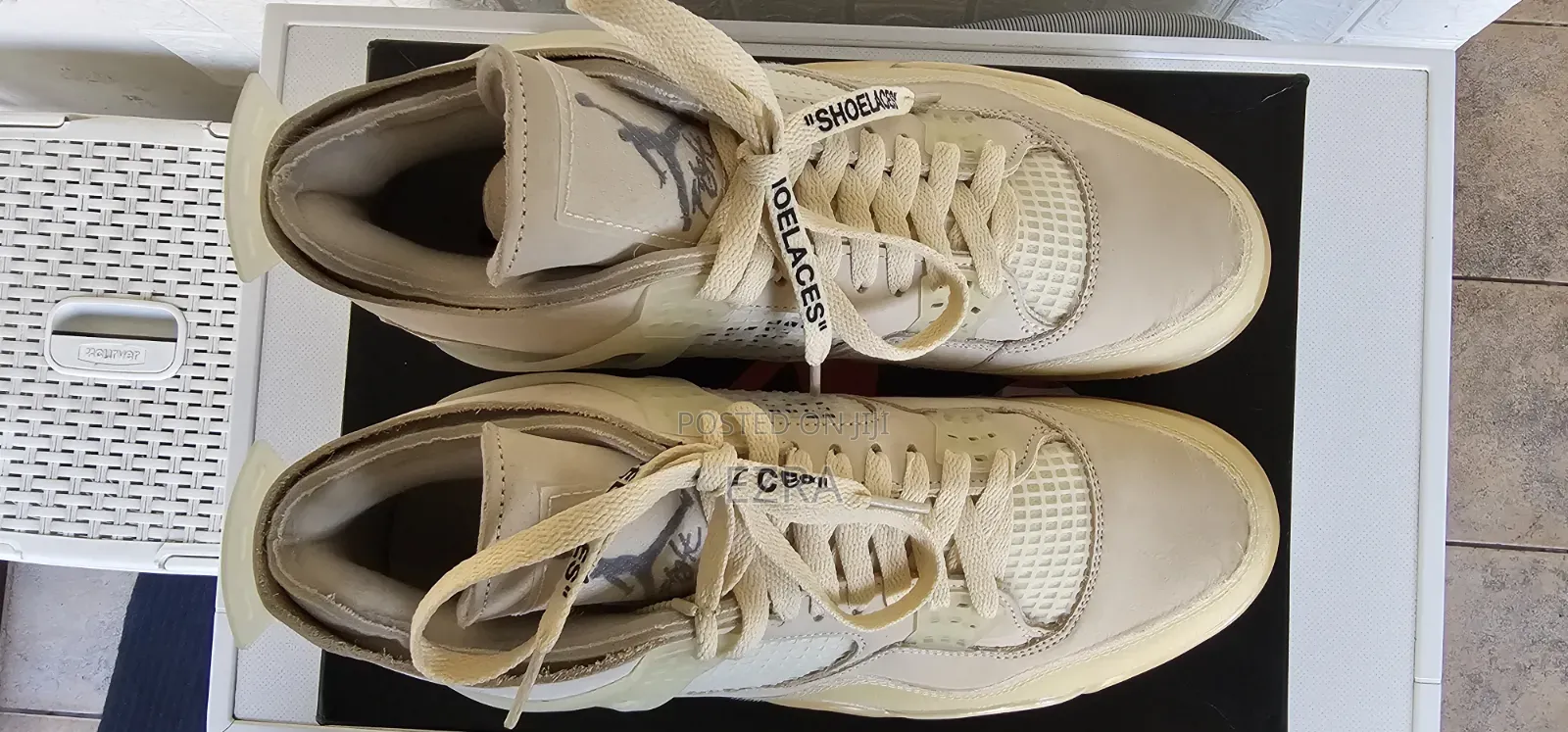 Jordan 4 Retro Off White Sail.
