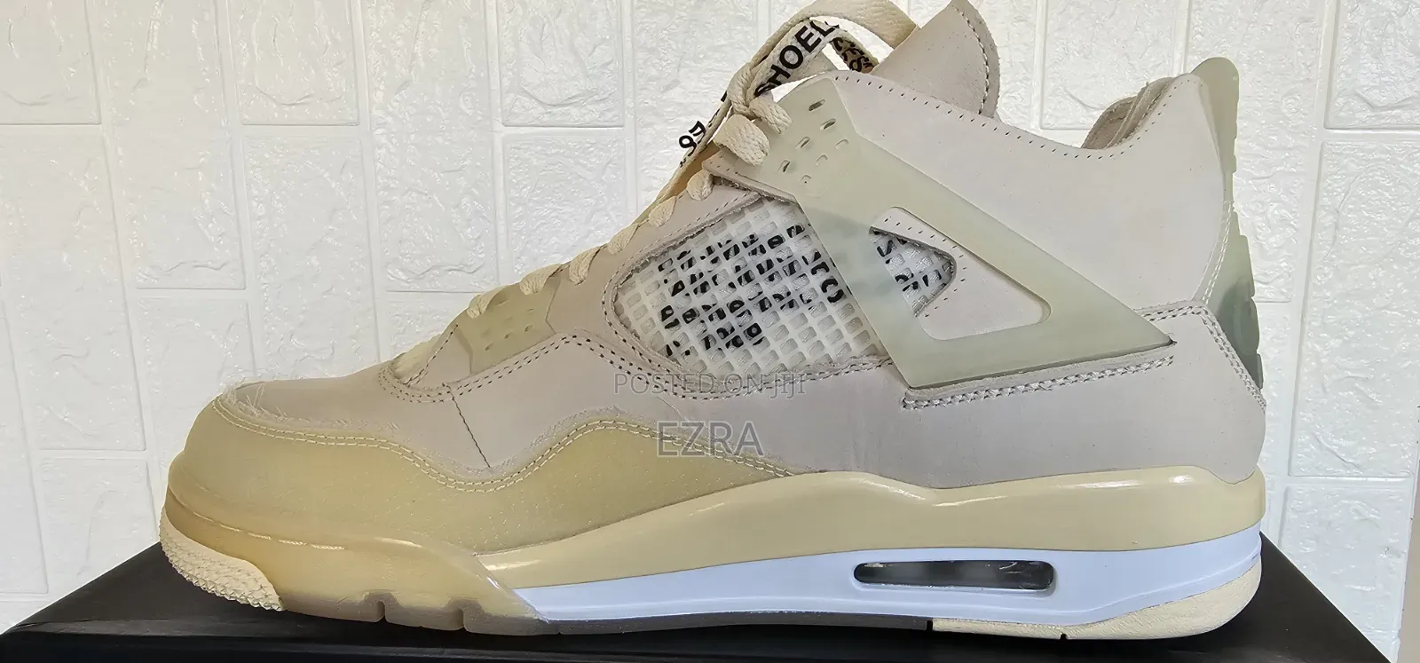 Jordan 4 Retro Off White Sail.
