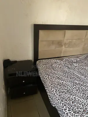Bedframe 6 by 6