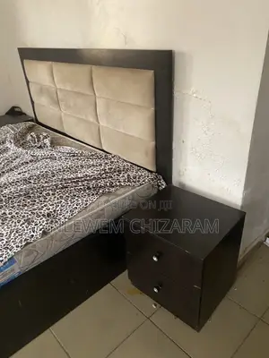 Bedframe 6 by 6