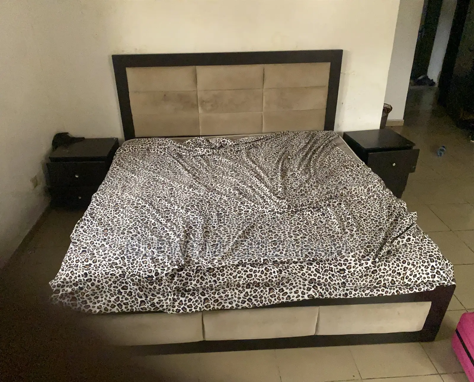 Bedframe 6 by 6