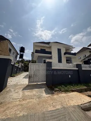 4bdrm Duplex in Idu for sale