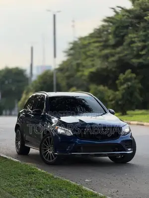 Mercedes-Benz GLC-Class 2018 Blue