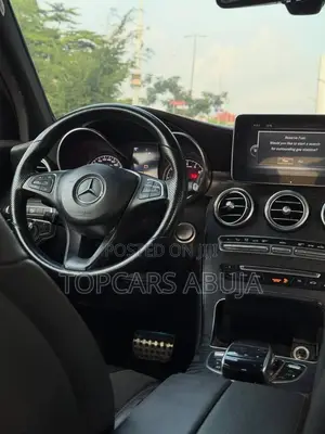 Mercedes-Benz GLC-Class 2018 Blue