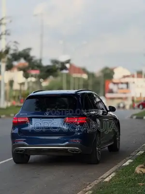Mercedes-Benz GLC-Class 2018 Blue