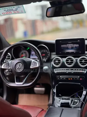 Mercedes-Benz C400 2016 Black