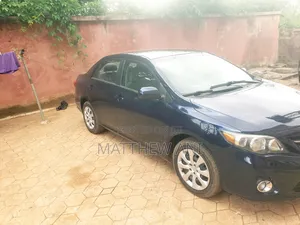 Toyota Corolla 2013 Blue