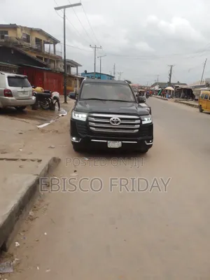 Toyota Land Cruiser 2024 Black