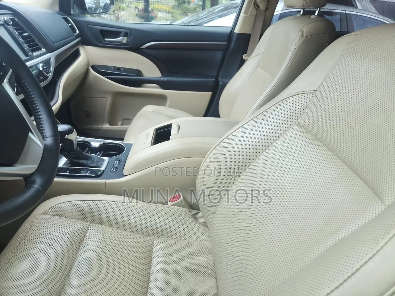 Toyota Highlander 2016