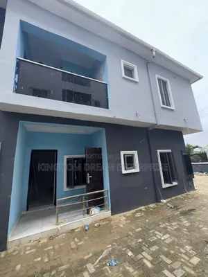 2bdrm Apartment in Blenco Sangotedo for rent