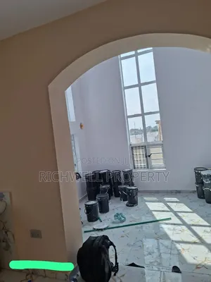 3bdrm Duplex in Kolapo Ishola Estate, Akobo for rent