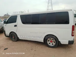 Toyota HiAce 2008 White