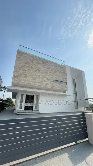 Furnished 5bdrm Duplex in Chevron Drive for sale