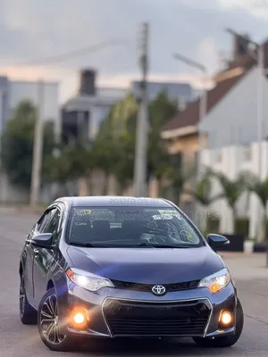 Toyota Corolla L 4dr Sedan (1.8L 4cyl 4A) 2015 Gray