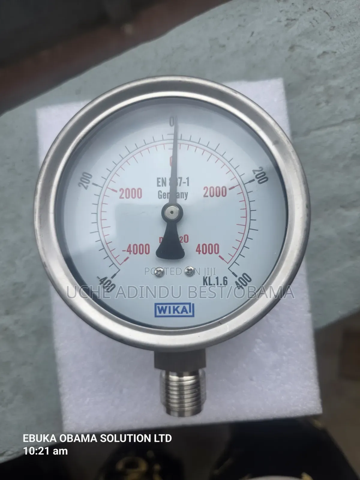 Pressure Gauge -400+400mbar 4inches