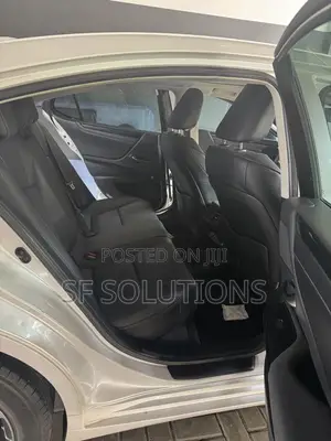 Lexus ES 350 Base 2020 White