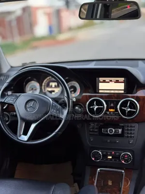 Mercedes-Benz GLK-Class 2014 Blue