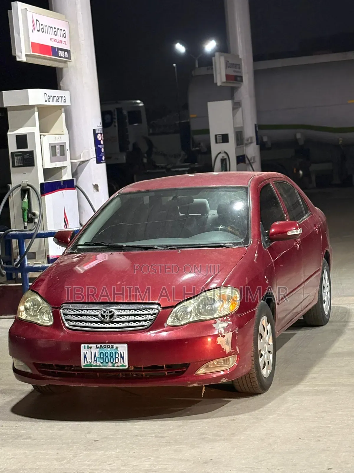 Toyota Corolla 2005 Maroon