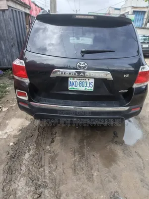 Toyota Highlander 2012 Black