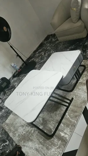 Modern 2-in-1 Nesting Coffee Table Set