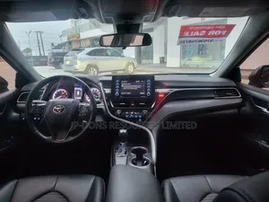 Toyota Camry 2021 Gray