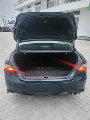 Toyota Camry 2021 Gray