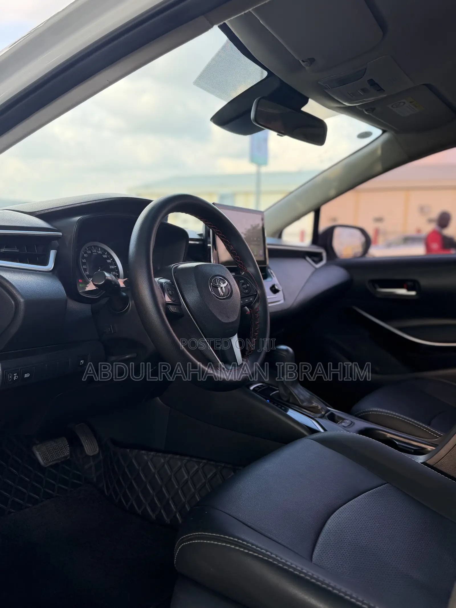Toyota Corolla 2019 White