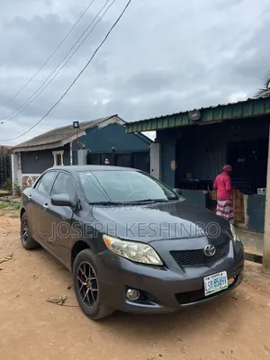 Toyota Corolla 2008 Gray