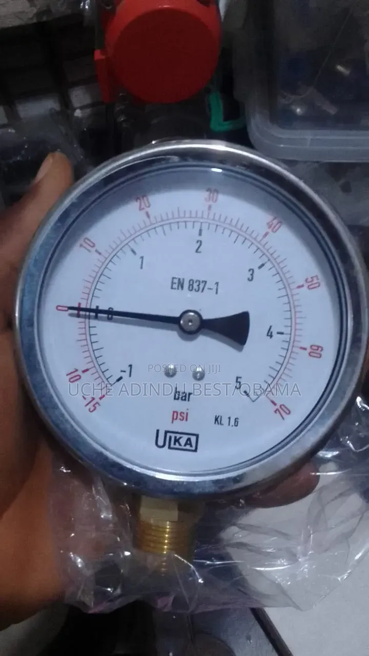 Pressure Gauge -1+5bar 4inches