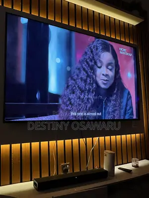 Royal Smart Television